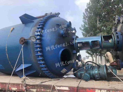 山東濟(jì)南二手化工設(shè)備回收與制造 聚焦搪瓷反應(yīng)釜、電加熱盤管與機(jī)械密封反應(yīng)釜